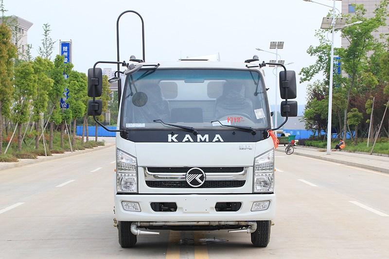 國(guó)六凱馬藍(lán)牌5噸抑塵車(chē)