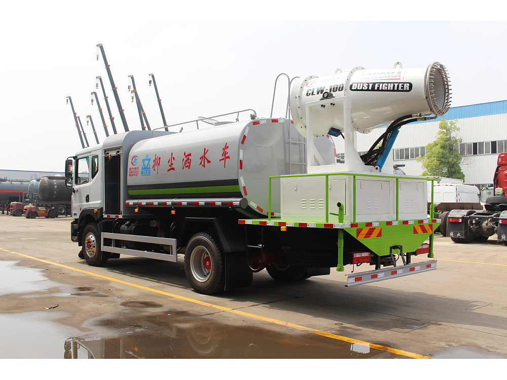 國六東風(fēng)多利卡D9 10方抑塵車