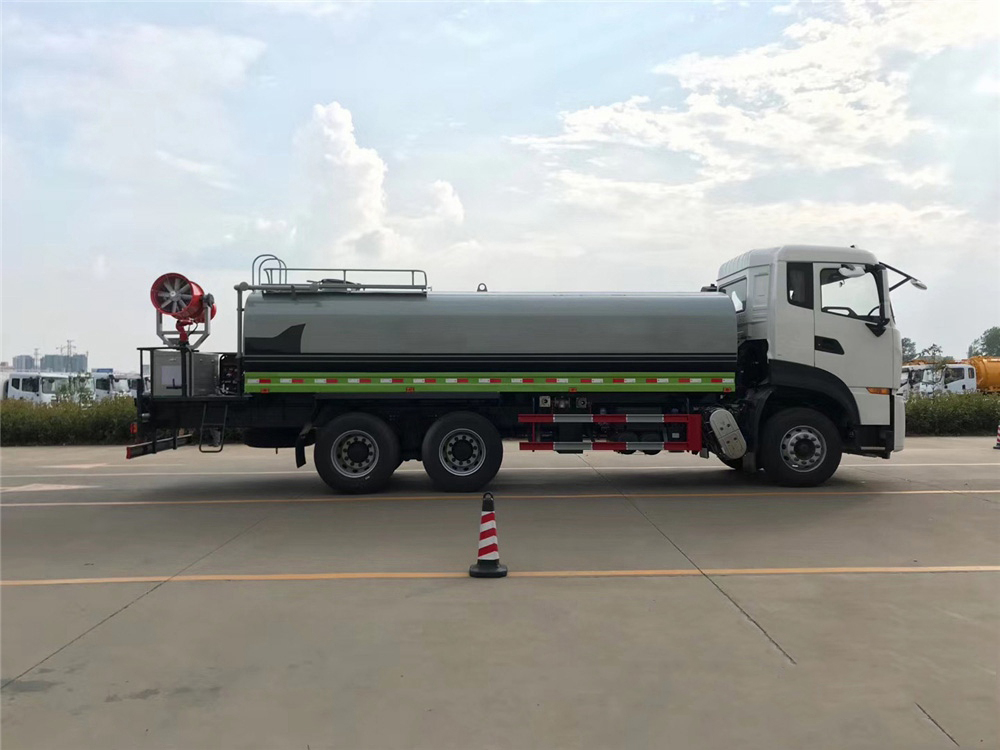 國六18方東風天龍后雙橋霧炮車30-40米