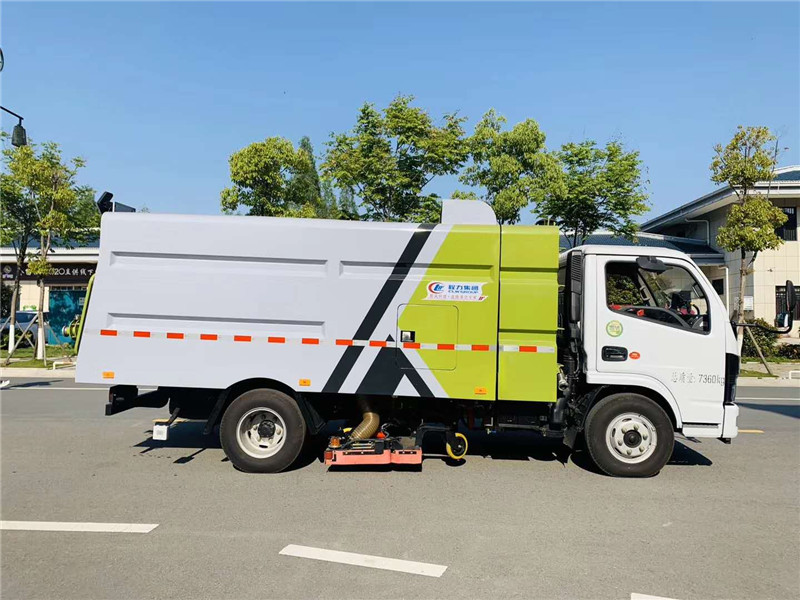 國六東風多利卡吸塵車