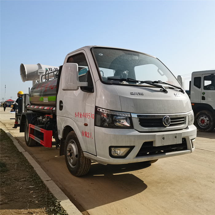 國六東風(fēng)途逸3噸灑水車