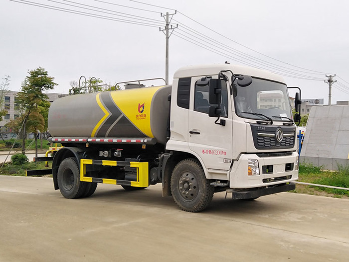 國(guó)六天錦12噸灑水車