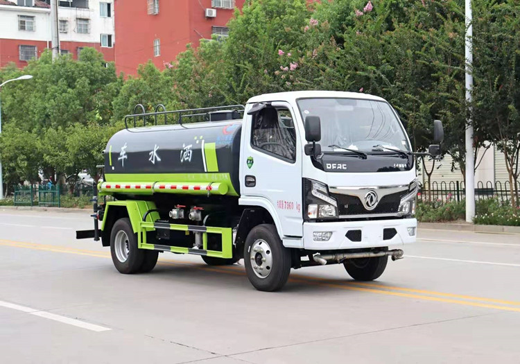 國六東風(fēng)福瑞卡5噸灑水車