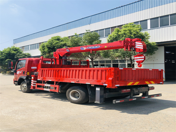 重汽王牌藍(lán)牌隨車吊_隨車吊廠家