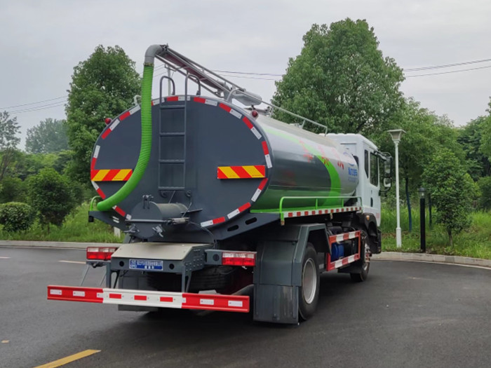 國六東風(fēng)多利卡D9 13方吸糞車_程力吸糞車廠家